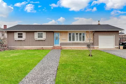 31 Roneck Court, Shirley, NY 11967 - Photo 6