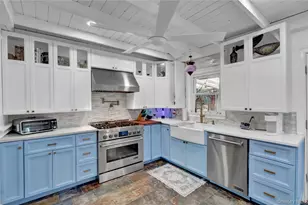 31 Roneck Ct, Shirley, NY 11967 - Photo 20