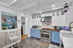 31 Roneck Ct, Shirley, NY 11967 - Photo 22