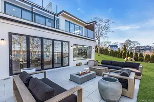 10 Bay View Dr, Hampton Bays, NY 11946 - Photo 48