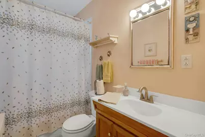 250 Fifth Street, Mamaroneck, NY 10543 - Photo 18