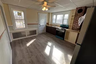 47 Maples Ln, Middletown, NY 10940 - Photo 2