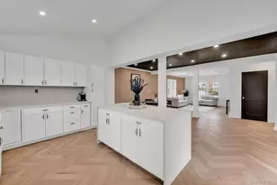 48 Sperry Ct, New Hyde Park, NY 11040 - Photo 12