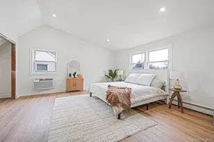 48 Sperry Ct, New Hyde Park, NY 11040 - Photo 14