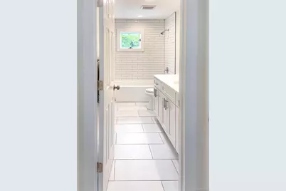 22 Brian Drive, East Islip, NY 11730 - Photo 6