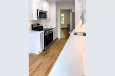 22 Brian Drive, East Islip, NY 11730 - Photo 2