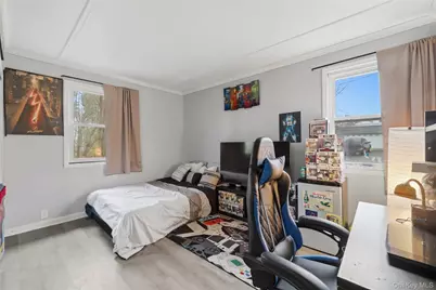 408 Balmville Terrace, Newburgh, NY 12550 - Photo 14