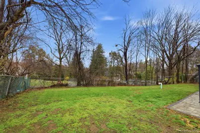 408 Balmville Terrace, Newburgh, NY 12550 - Photo 18