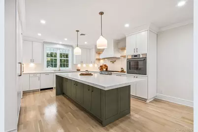 30 Alicia Court, Hempstead, NY 11550 - Photo 8