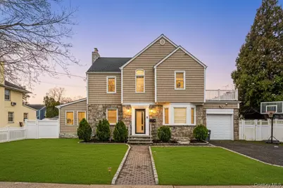 30 Alicia Court, Hempstead, NY 11550 - Photo 1