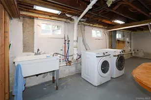 61 Preston St, Huntington, NY 11743 - Photo 32