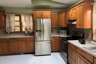 2119 Maple Ave, Cortlandt Manor, NY 10567 - Photo 6