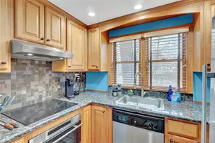 97 Lakeside Trail, Ridge, NY 11961 - Photo 22