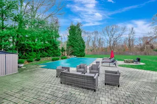 26 Box Tree Rd, East Quogue, NY 11942 - Photo 4