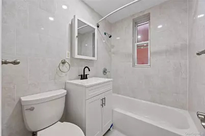 3121 Mickle Avenue, Bronx, NY 10469 - Photo 4