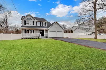 85 Patchogue Avenue, Mastic, NY 11950 - Photo 2