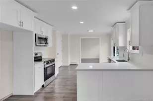 85 Patchogue Ave, Mastic, NY 11950 - Photo 12