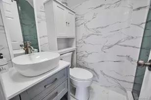 207 N Grove St, Valley Stream, NY 11580 - Photo 8