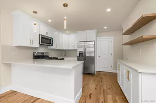 117-31 141st St, Jamaica, NY 11436 - Photo 6