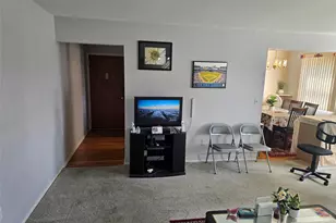 14 Normandy Village, Nanuet, NY 10954 - Photo 4