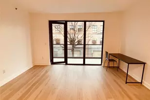 27-09 40th Ave, Long Island City, NY 11101 - Photo 4