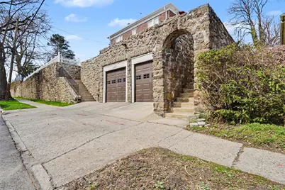 635 E Lincoln Avenue, Mount Vernon, NY 10552 - Photo 6