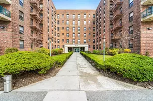 80-35 Springfield Blvd, Queens Village, NY 11427 - Photo 20