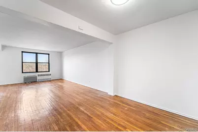 80-35 Springfield Boulevard #6F, Queens Village, NY 11427 - Photo 2