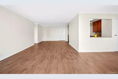 2 Bay Club Drive #16V, Bayside, NY 11360 - Photo 18