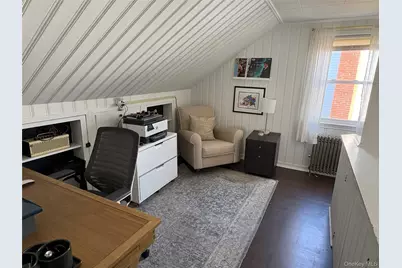 25 Park Circle, New Hyde Park, NY 11040 - Photo 22