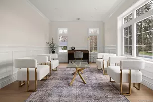 11 Edcris Ln, Huntington, NY 11743 - Photo 6