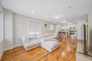2858 Sampson Ave, Bronx, NY 10465 - Photo 4