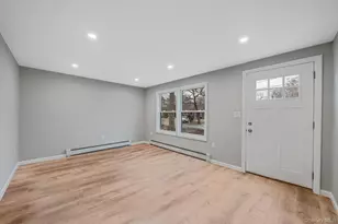 28 Dale Ave, Riverhead, NY 11901 - Photo 14