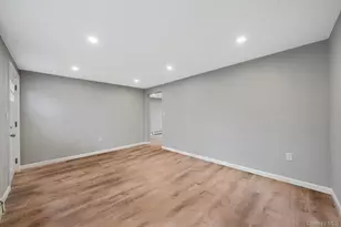 28 Dale Ave, Riverhead, NY 11901 - Photo 12