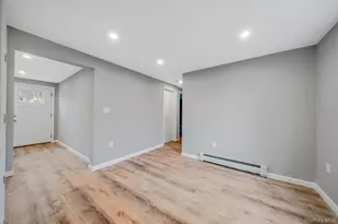 28 Dale Ave, Riverhead, NY 11901 - Photo 16