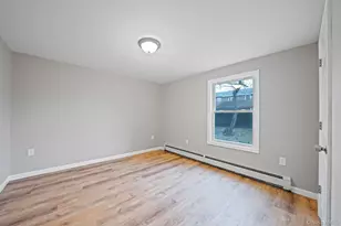 28 Dale Ave, Riverhead, NY 11901 - Photo 22