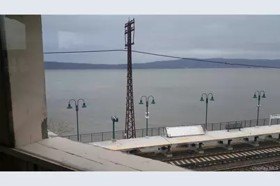 110 Ardsley Avenue W, Greenburgh, NY 10503 - Photo 10