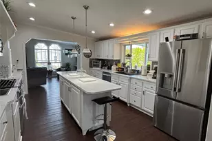 1661 Old Country Rd, Riverhead, NY 11901 - Photo 6