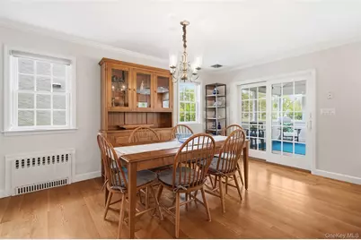 325 Frank Avenue, Mamaroneck, NY 10543 - Photo 8