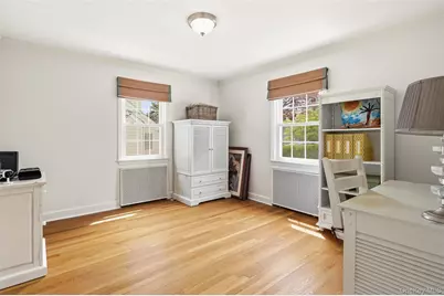 325 Frank Avenue, Mamaroneck, NY 10543 - Photo 16