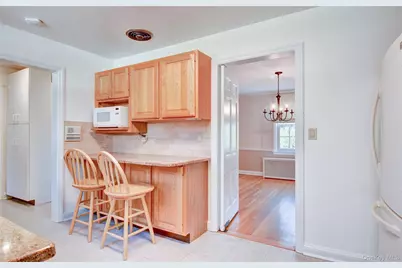 61 Kathwood Road, White Plains, NY 10607 - Photo 12