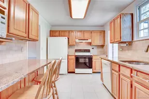 61 Kathwood Rd, White Plains, NY 10607 - Photo 12