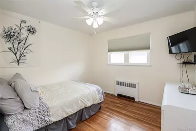 921 Ilse Court, North Bellmore, NY 11710 - Photo 22