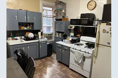 6629 Myrtle Avenue, Glendale, NY 11385 - Photo 6