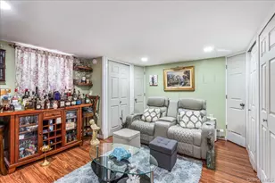 1031 Highland St, Baldwin, NY 11510 - Photo 14