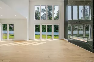 54 Landview Dr, Dix Hills, NY 11746 - Photo 10