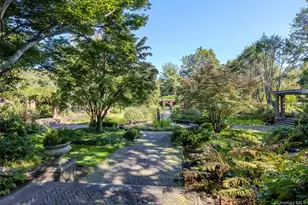 31 Fort Hill Dr, Lloyd Harbor, NY 11743 - Photo 48