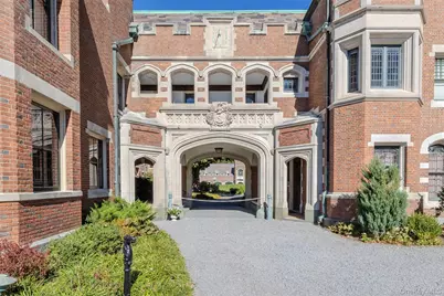 31 Fort Hill Drive, Lloyd Harbor, NY 11743 - Photo 6