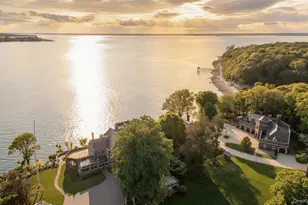 31 Fort Hill Dr, Lloyd Harbor, NY 11743 - Photo 18