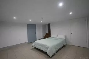 544 Beach 67th St, Arverne, NY 11692 - Photo 10